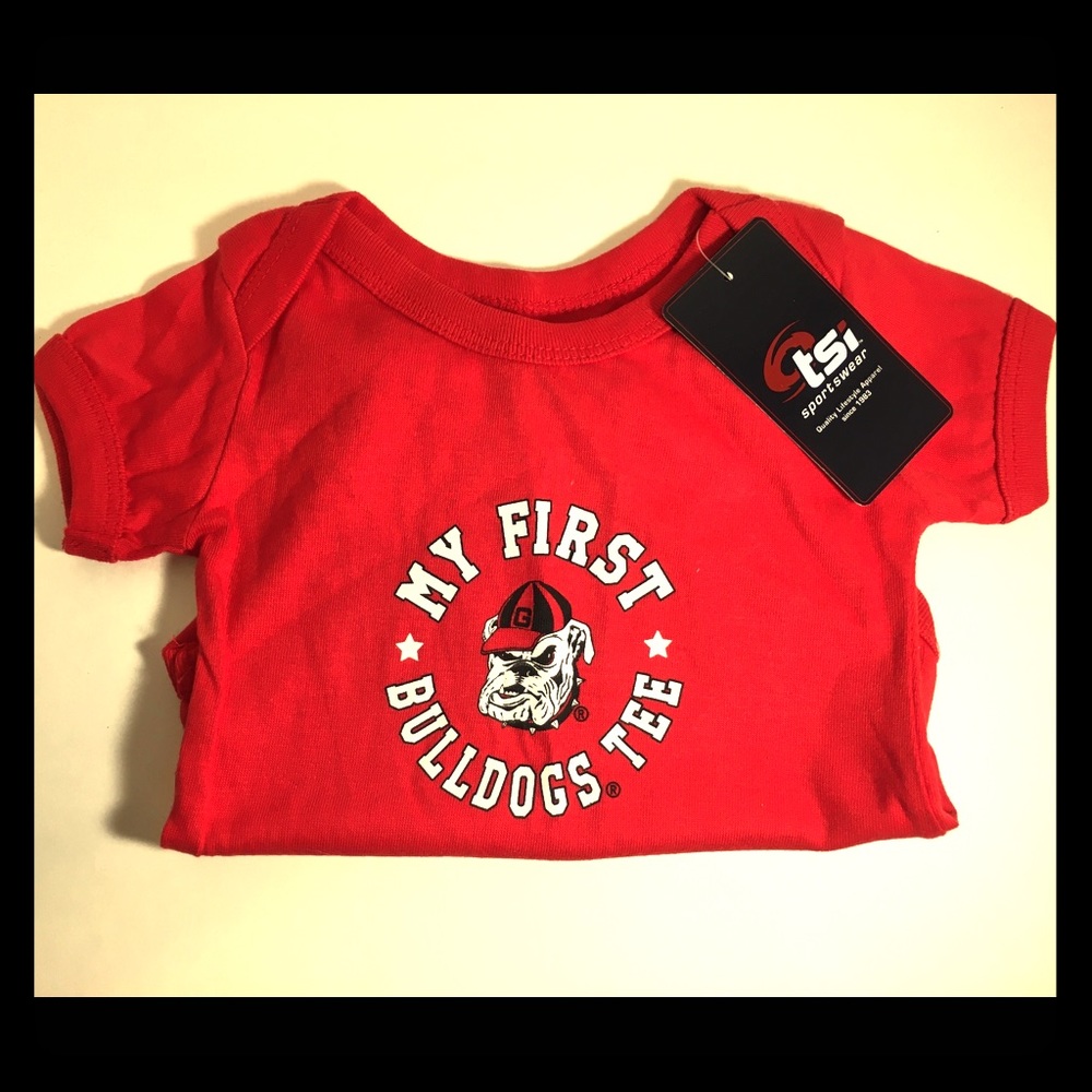 3/$20 💞”My first bulldogs tee”